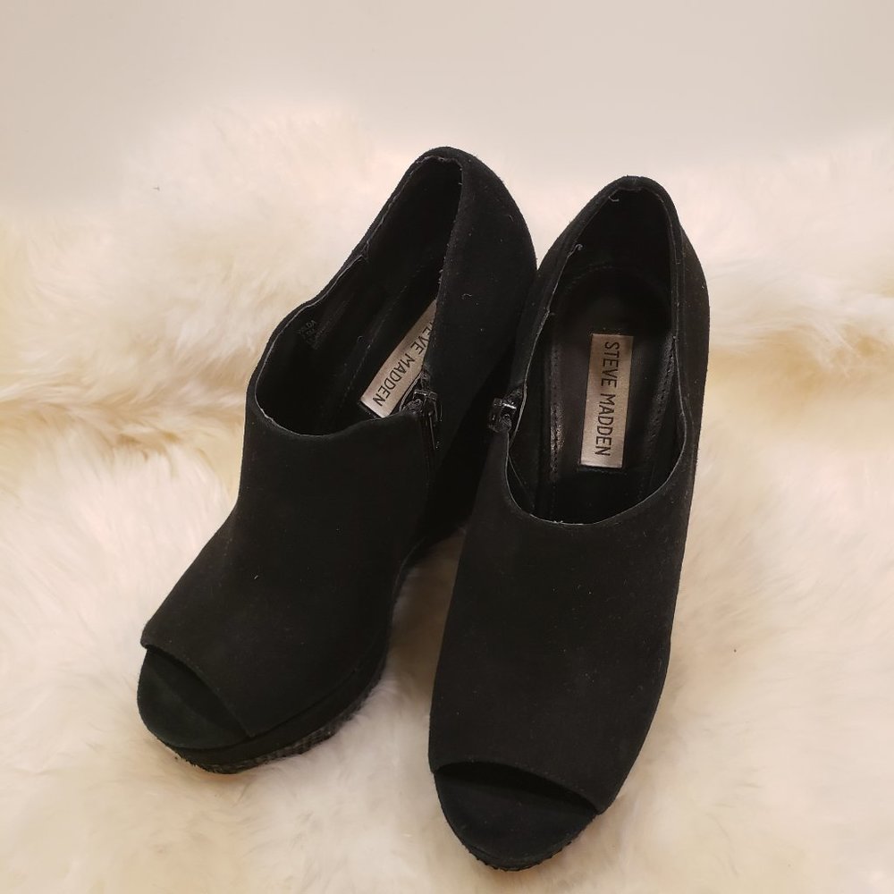 Steve Madden Wilda Suede Wedges Size 7.5 Black